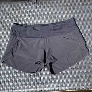 LULULEMON Speed Up Low Rise 2.5” Shorts
